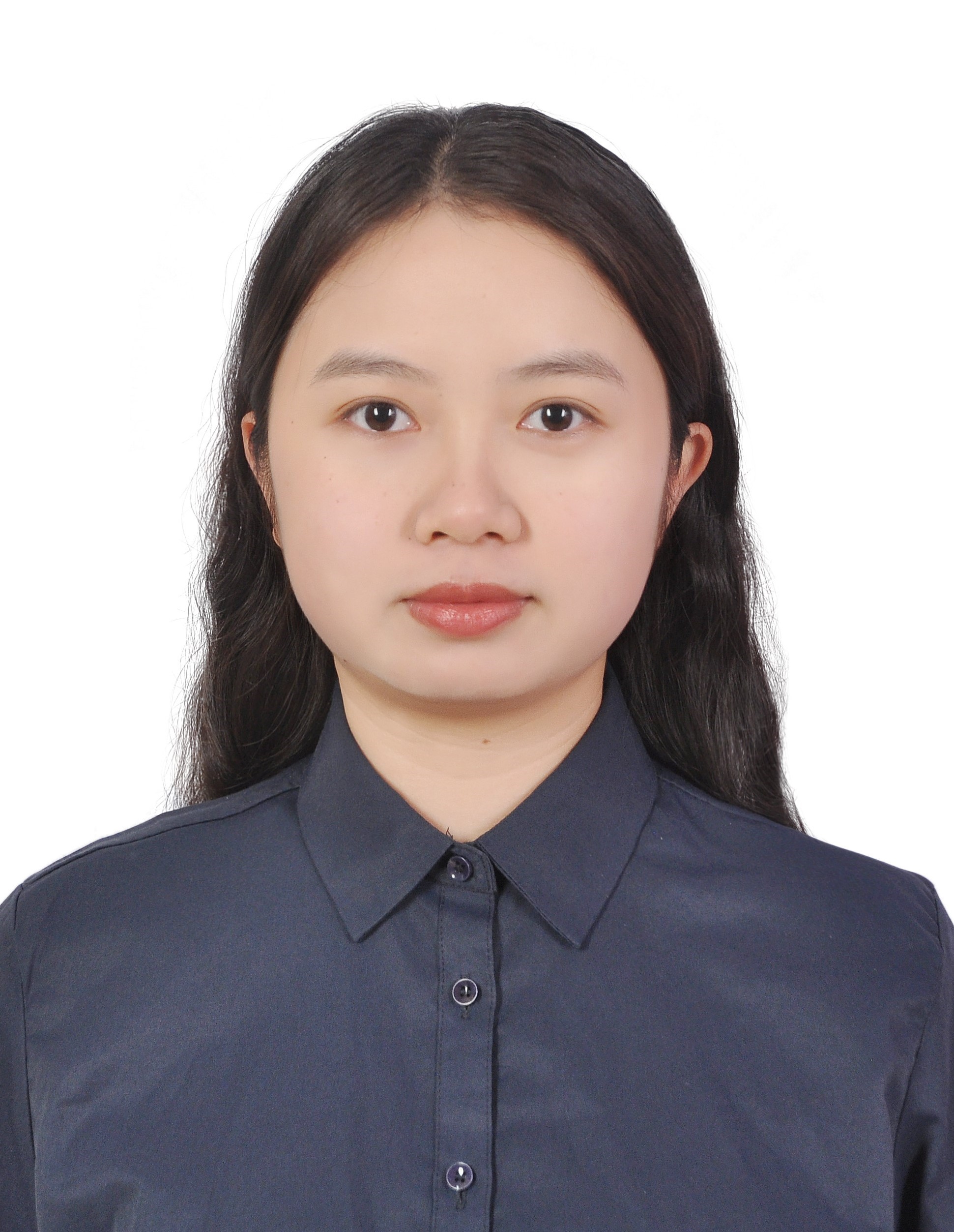 Shuang Xiang Headshot3.jpeg